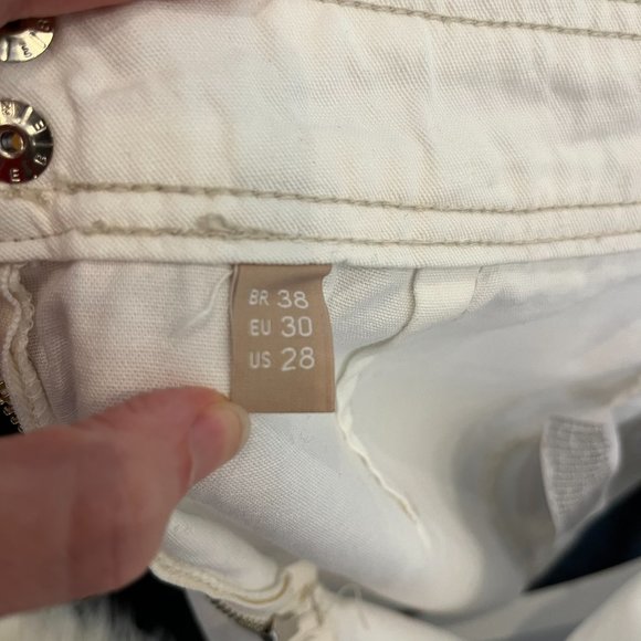 Lez a Lez White Embroidered Skirt Sz 28 - Picture 7 of 12